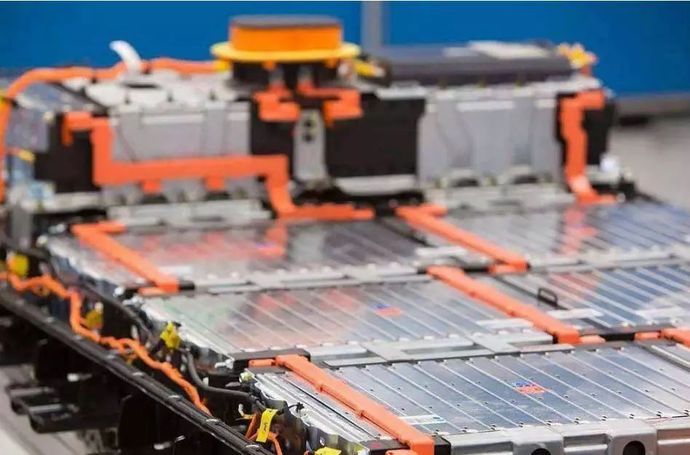 创业板新能源ETF华夏（159368）近五日净流入超2200万元