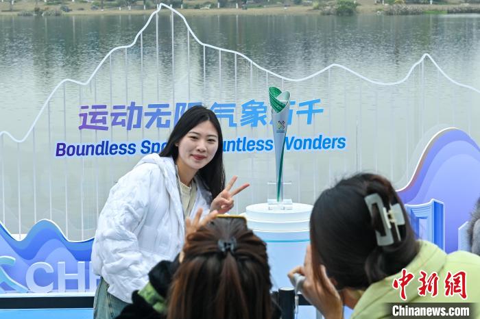 从竹梦火炬到逐梦歌声：世运推广歌曲唱响全国