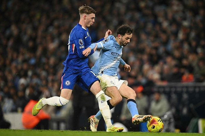 B席自由身引热议，尤文犹豫或错失良机